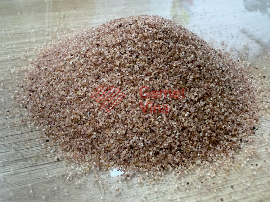 Hình ảnh của Garnet Gold Mesh 30 - 60